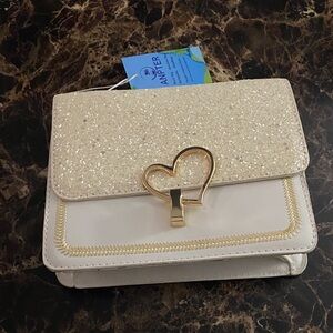 ✨ ANPIER White Glitter Heart Clasp Crossbody Purse